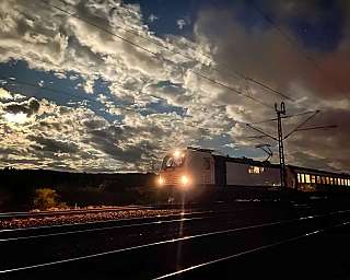 Der ALPEN-SYLT Nachtexpress auf der Strecke